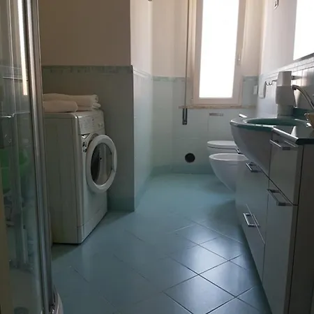 A 100 Metri Dal Mare * Rimini